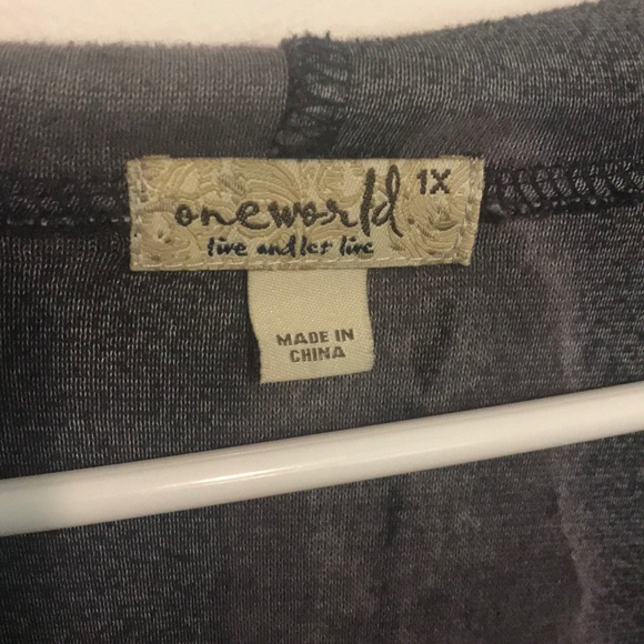one world hoodie. Purple and black. Size 1X - Picture 2 of 3